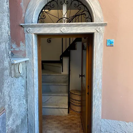 Candidina 2 * Vernazza